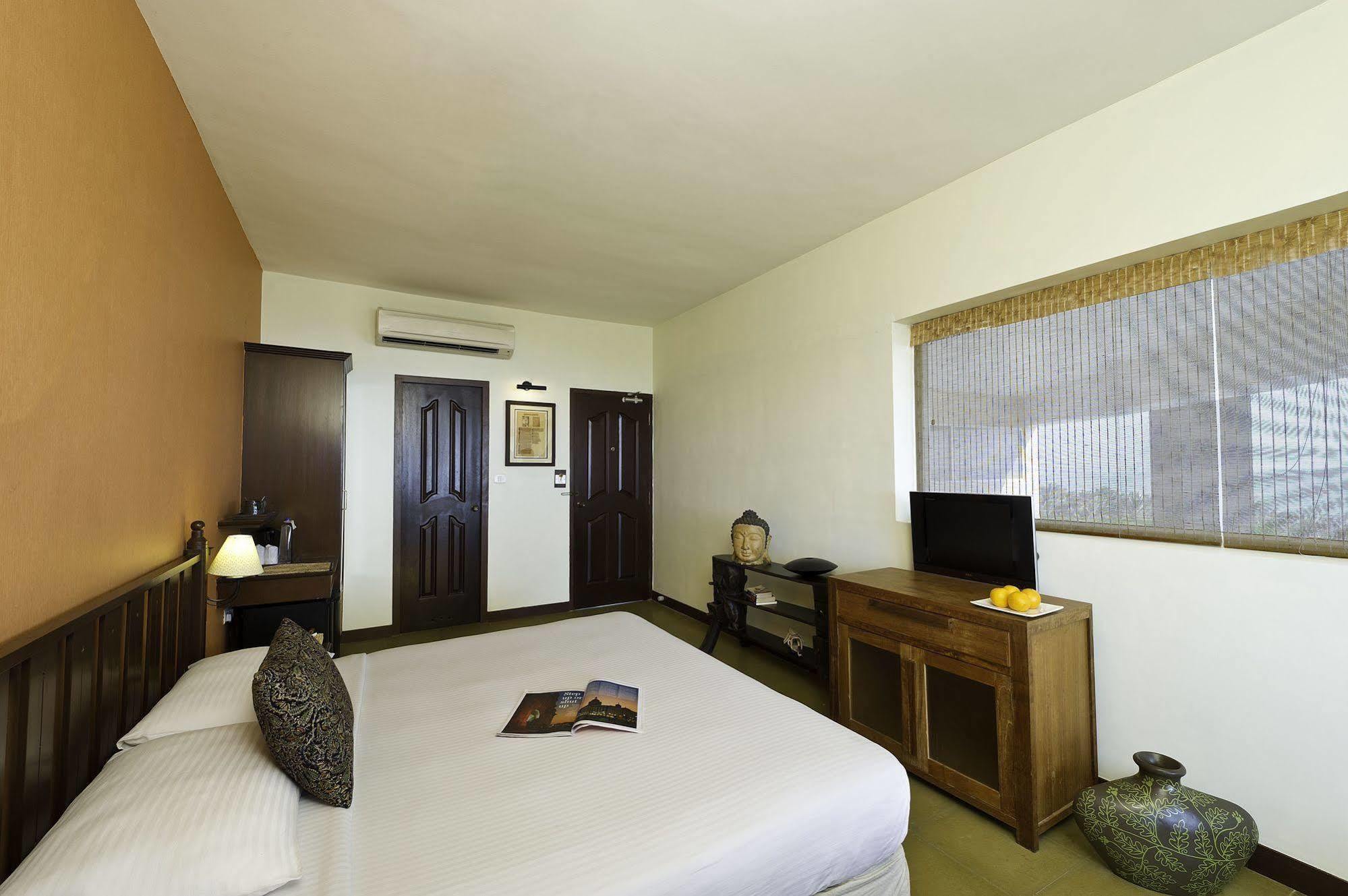 Annai Celestial Resorts Kanyakumari Buitenkant foto